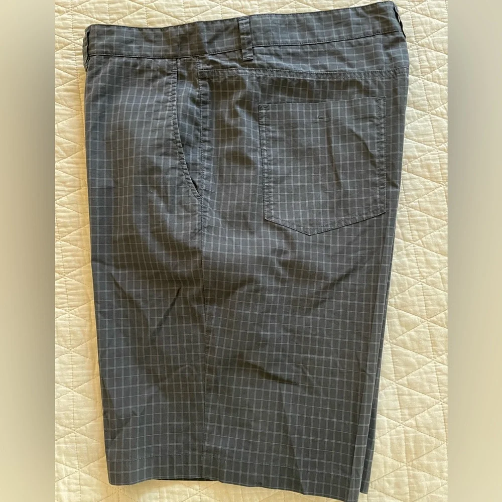 Theory Grid Check Print 6-pocket Kirby S/Recreation Shorts in Black Size‎ 38
